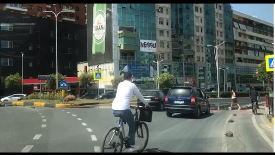 Mosrespektimi i vizave të bardha dhe i korsive, dy rregullat që neglizhojnë shoferët në Tiranë, policia gjobit qindra drejtues mjetesh (VIDEO)