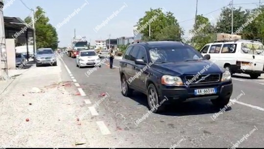 Aksident i rëndë në Fushë Krujë, makina përplas për vdekje 61-vjeçaren (VIDEO)