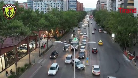 ‘Droni edukues’ kap shoferët problematikë në Tiranë që nuk presin në radhë në semafor (VIDEO)
