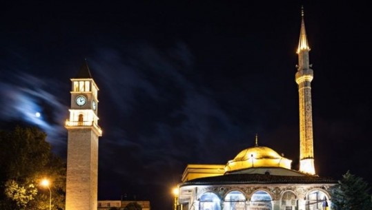 Festa e Kurban Bajramit, Meta uron besimtarët myslimanë: Urimet e përzemërta për sa më shumë paqe dhe begati