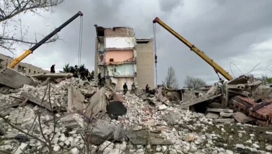 Zelensky: Udhëheqësit rusë të sulmit në Donetsk do të ndëshkohen