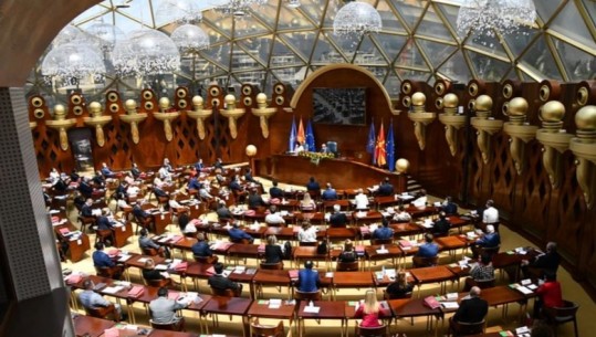 Propozimi francez, të enjten mbahet seanca në Kuvendin maqedonas