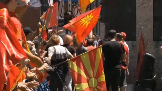 Vijojnë protestat nga opozita maqedonase, Ministri për Punë të Brendshme bën thirrje për protesta të qeta
