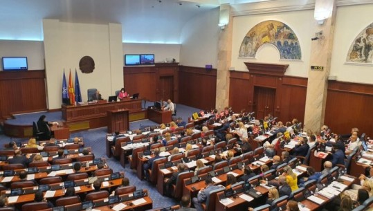 Asnjë vendim për propozimin francez! Nesër në orën 11:00 mblidhet sërish Kuvendi i Maqedonisë së Veriut