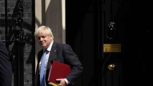 Boris Johnson mban fjalimin e fundit si kryeministër i Britanisë, shprehja që u shoqërua me duartrokitje: Hasta la vista, baby