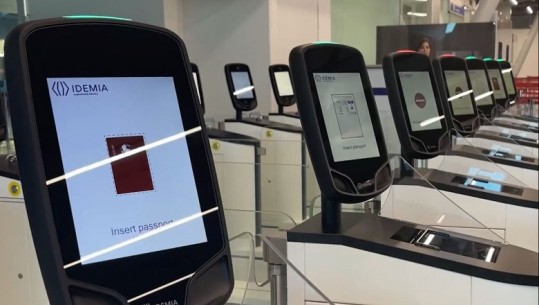 Leximi dixhital i pasaportës në aeroportin e Rinasit, nga sot qytetarët shmangin kontaktin me policin! Procesi i ri zgjat 15-30 sekonda