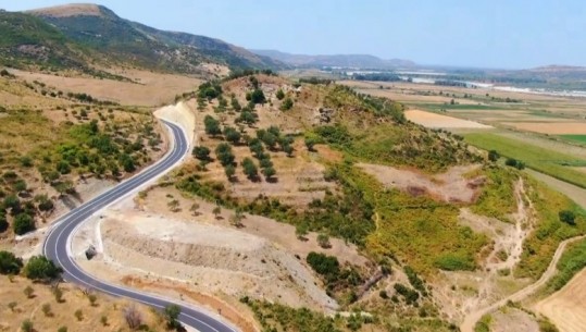 Rama publikon pamjet nga rruga e re Peshkëpi-Selenicë, peizazh i bukur kodrinor-malor gjatë gjithë rrugës 
