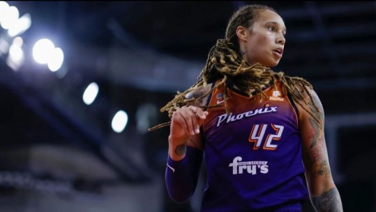 Basketbollistja amerikane Brittney Griner sërish para gjykatës ruse, SHBA ofron marrëveshje shkëmbimi