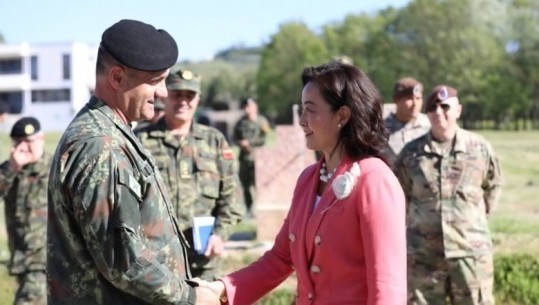 Kim uron Kingjin për marrjen e detyrës i shef i Shtabit të Ushtrisë: Mezi pres të forcojmë bashkëpunimin ushtarak