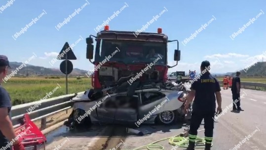 'Benzi' përfundoi nën rrotat e kamionit! Vdes shoferi 27-vjeçar nga aksidenti tragjik në Rrogozhinë