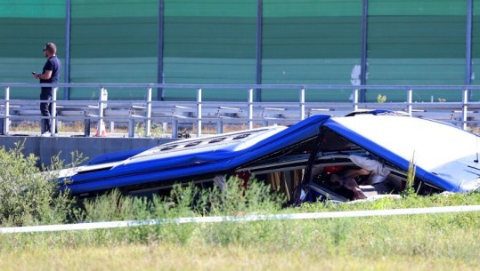 Tragjedi në Kroaci, autobusi polak del nga rruga! 12 persona humbin jetën, 32 të plagosur, zjarrfikësi: Si film horror