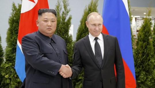 Koreja e Veriut përfshihet në luftë? Putini ‘i dëshpëruar’ i kërkon ndihmë ushtarake Kim Jong Un në këmbim të grurit dhe energjisë