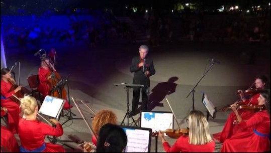 Orkestra e Harqeve Sigal ‘ngjit’ klasikët në Odeon të Pogradecit, rrëfehet Dizdari: 10 vjet që shkojmë në mbarë Shqiptarinë