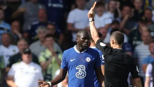 Leeds United mund Chelsean, Koulibaly ndëshkohet me karton të kuq