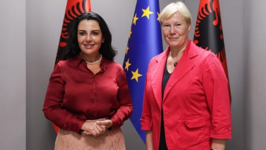 Integrimi e reformat, ambasadorja e BE-së takon zv. Kryeministren Balluku, Hohmann: Të përkushtuar t’ju mbështesim për integrimin