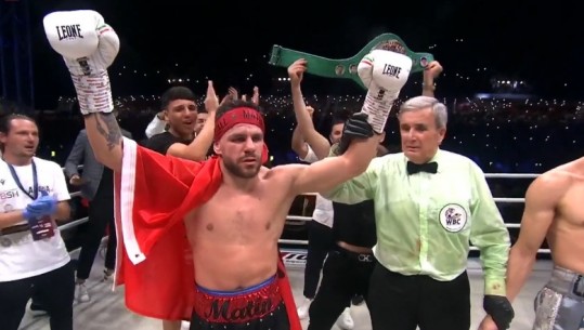 Florian Marku mposht meksikanin, triumfon në 'Air Albania', fiton 'WBC' pas 10 raundesh! Ruan brezin e argjendtë