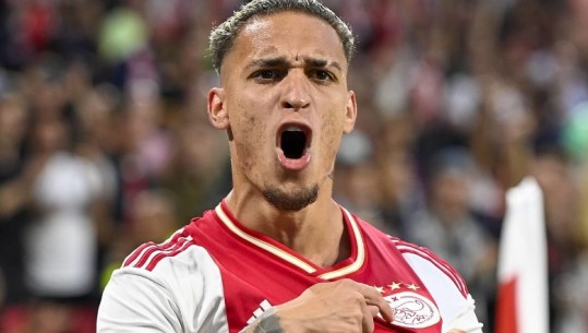 M.United bind Ajax, blen Antony për 100 mln euro! Shitja rekord për kampionatin holandez