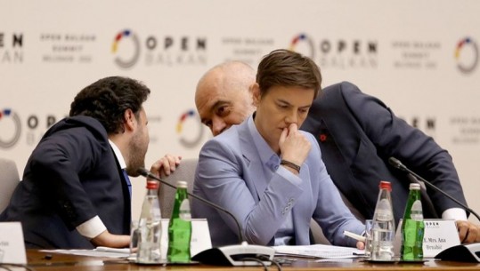 (FOTO) Çaste nga samiti i ‘Open Balkan’ në Beograd, momente formale dhe jo zyrtare