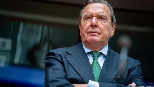 Ish-kancelari gjerman Schroeder i del kundër Zelenskyt: Ideja për të marrë Krimenë është e pakuptimtë