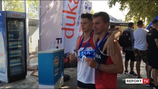 Babë e bir fitues në garën e 'Thriathlon' në Shkodër: Merruni me sport! Aktiviteti ndihmon turizmin