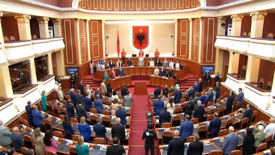 Sesioni i ri parlamentar, Nikolla: Na presin reforma të rëndësishme! PS: 'Despiunizim' politikës, bashkëpunim me PD! Opozita: Kuvendi, jo aneks i qeverisë
