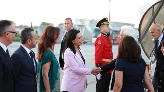 Presidenti italian Sergio Mattarella mbërrin në Tiranë! Nesër pritet me ceremoni shtetërore nga Begaj, takime edhe me zyrtarë të tjerë të lartë