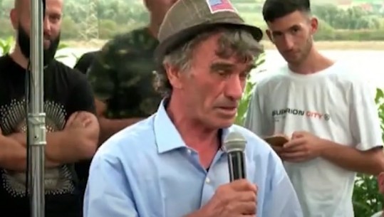 ‘Jam Çeço nga Qafë Thana, themeluesi i parë i PD-së’, qytetarit kërkojnë t’i marrin mikrofonin gjatë aktivitetit të Berishës në Prrenjas