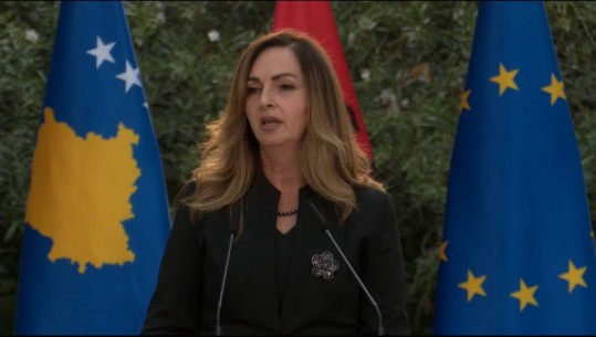 Prezantohet abetarja e përbashkët Shqipëri-Kosovë, ministrja Nagavci: Me një punë të madhe arritëm një proces kaq të rëndësishëm!  Do të kemi projekte të tjera