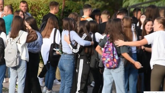 Viti i ri shkollor në Korçë, 240 nxënës më pak se një vit më parë