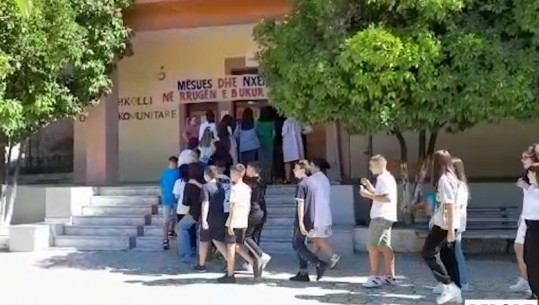 Rikthehet mësimi me dy turne në Berat, shkak rikonstruktimi i gjimnazit