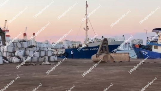 U dyshua se ishte mbushur me naftë kontrabandë nga rebelet në Bengazi i Libisë, ndalohet për kontroll anija në Portin e Durrësit! Rezulton e rregullt