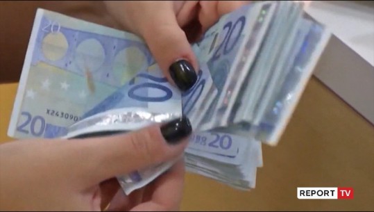 Çmimet zhvlerësojnë rritjen e pagave të shqiptarëve! Rroga mesatare u rrit vetëm 0.3% më shumë se inflacioni