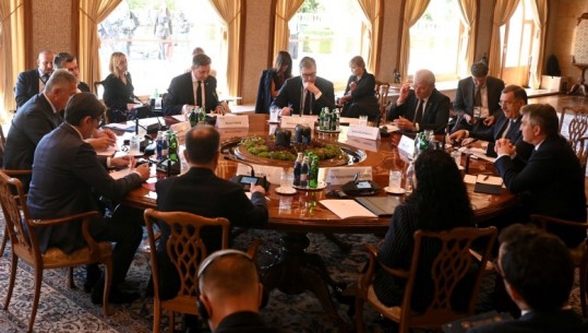 Samiti i Procesit të Brdo-Brijuni: Bashkimi Evropian t'i liberalizojë Kosovës vizat