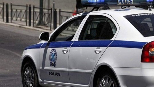 Arrestohen 2 shqiptarë në Greqi, u kapën me kallashnikov në makinë! Dyshohet se do kryenin atentat