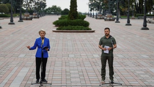 Von der Leyen viziton Kievin: Ukraina mund të mbështetet tek miqtë europianë