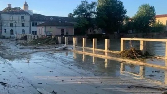 Përmbytje të mëdha në zonën e Ancona në Itali, 10 të vdekur dhe 4 të zhdukur