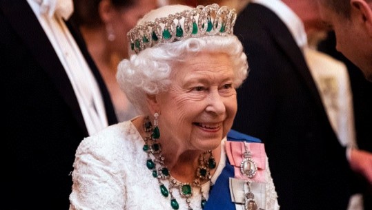 Sa kurora zotëronte Mbretëresha Elizabeth II dhe a kishte ajo një të preferuar?