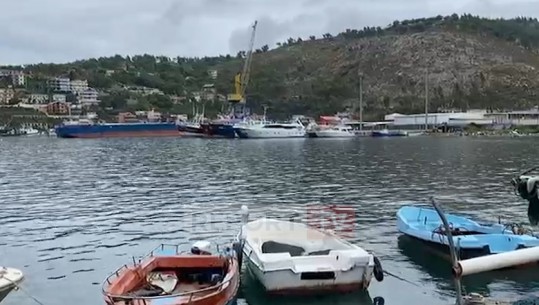 Moti me shi në Lezhë, pezullohet lundrimi për peshkarexhat në Shëngjin