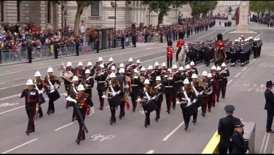 'Udhëtimi i fundit i një Mbretëreshe dhe fundi i një epoke! Zhvillohet sot funerali i Elizabeth II! Çfarë do të ndodhë në Londër