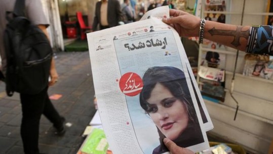 Hakohen faqet e internetit shtetërore të Iranit ‘Anonymous’ pas vdekjes së 22-vjeçares: Populli iranian nuk është i vetëm