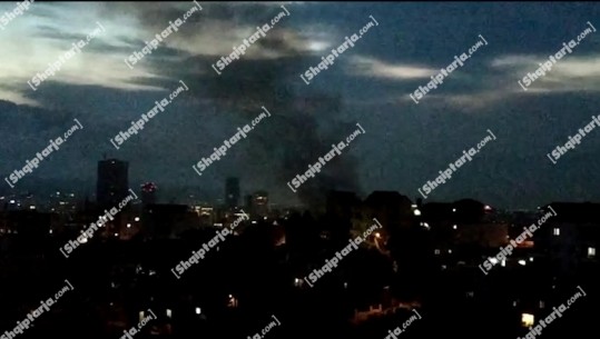 VIDEOLAJM/ Shtëllungë tymi në mes të Tiranës, vijon zjarri në ‘Qytet Studenti’