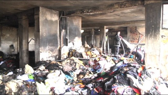 Zjarri në magazinën e rrobave në Tiranë, shkak dyshohet të ketë qenë një shkëndijë elektrike! Pritet ekspertiza e plotë