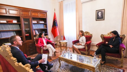 Kim takim me Gjonajn dhe Tabakun në Kuvend, në fokus të bisedës integrimi i Shqipërisë në BE