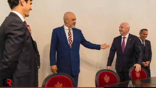 90-vite FSHF si anëtarë e FIFA-s, presidenti Gianni Infantino mbërrin në Tiranë, takohet me Ramën në kryeministri 