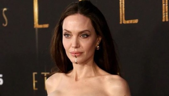 Angelina Jolie në mbështetje të grave dhe vajzave të Iranit: Kanë nevojë për lirinë për të jetuar 