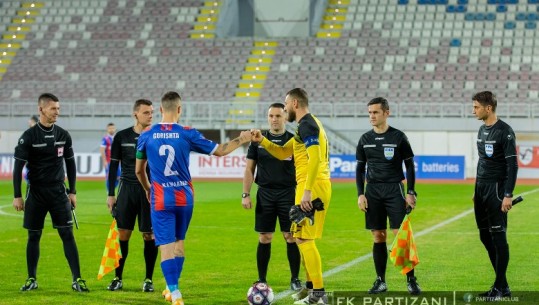 FORMACIONET ZYRTARE/ Colella surprizon me portierin, titullarët e Vllaznia - Partizani