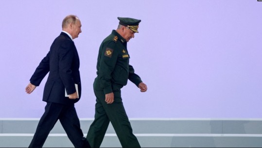 Problemet e Rusisë në front përballë kritikash të brendshme në rritje
