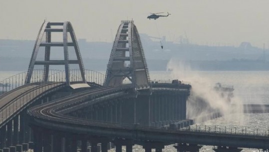 Britania e Madhe: Shpërthimi i urës së Krimesë do të ndikojë shumë në moralin e rusëve