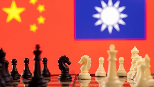 Tajvani jep paralajmërimin për Kinën: Pekini po ‘merr shembull’ nga lufta në Ukrianë për të bërë luftë hibride me ne