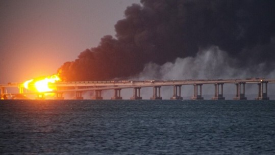 Shpërthimi në urën e Krimesë, shërbimi federal i sigurisë ruse arreston 8 persona